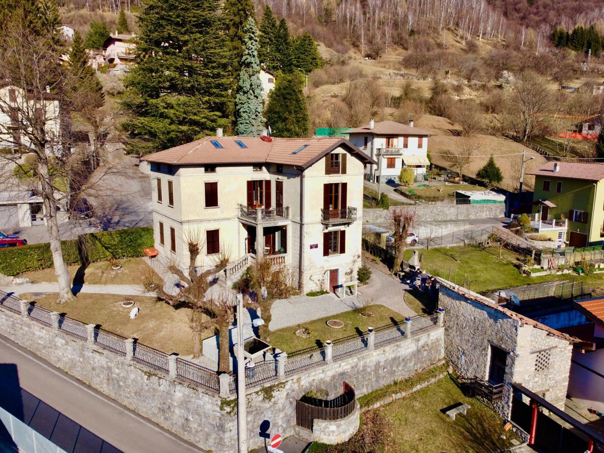 Villa Il Maiale Bianco Bed & Breakfast San Fedele Intelvi Εξωτερικό φωτογραφία